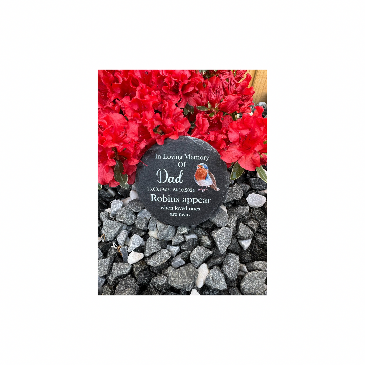 Robins appear when loved ones are near memorial slate